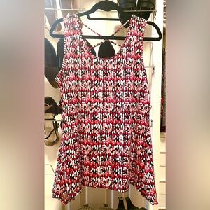 PerSeption Concept Sleeveless Blouse with Criss-Cross back detail, size XL